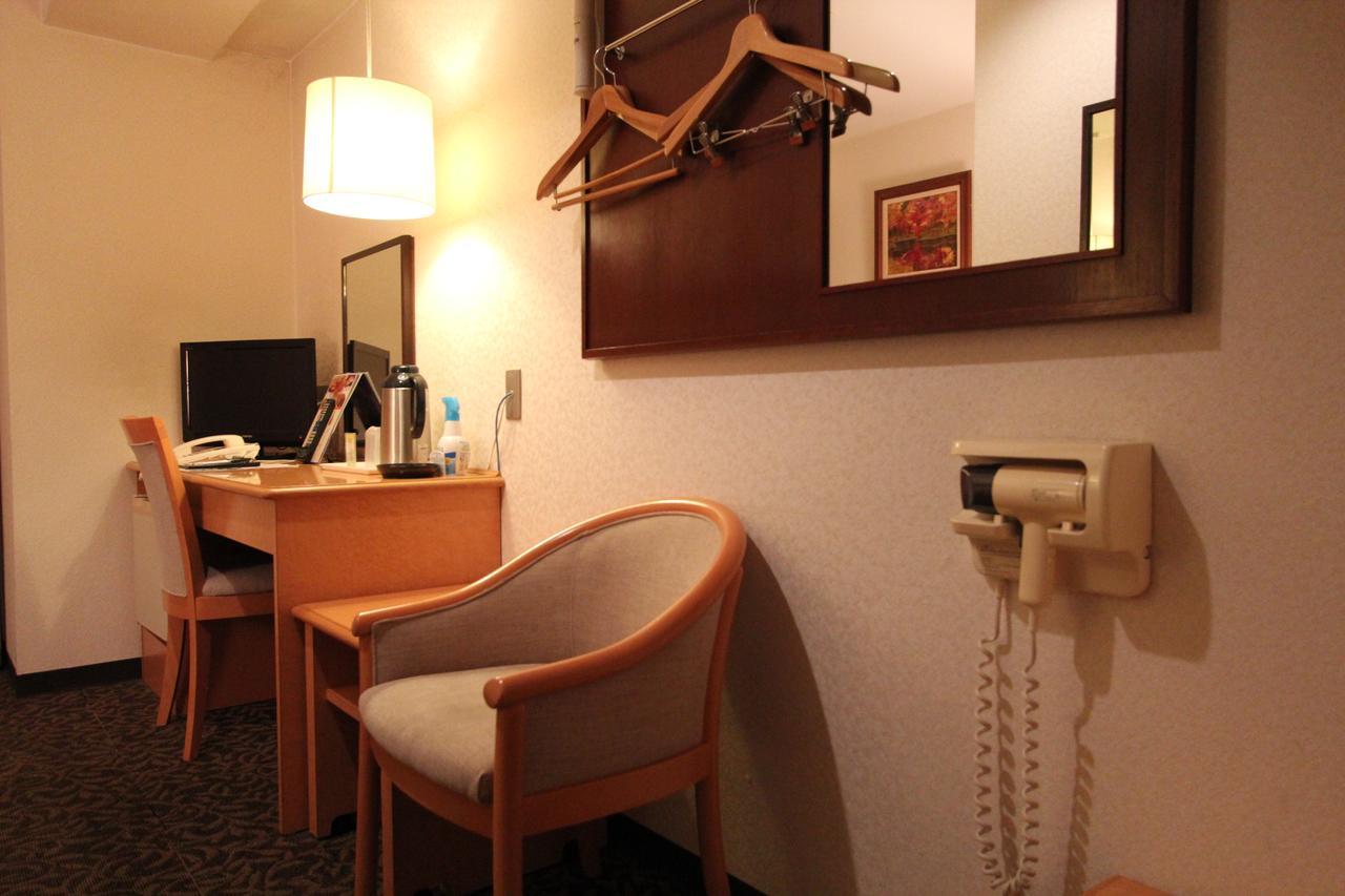 Hotel New Gaea Oitaekimae ภายนอก รูปภาพ
